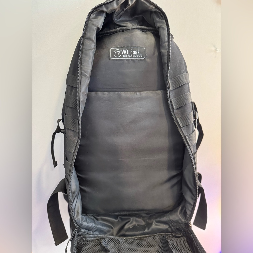 Wolfpack Black Tactical Backpack - image 4